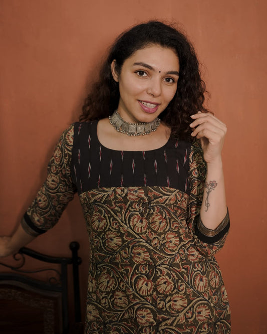 Designer Kurthi (Code - 1835 BK)