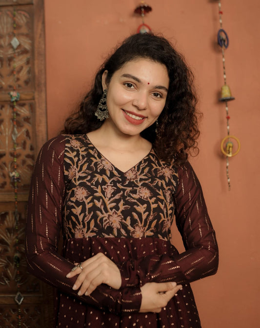 Designer Kurthi (Code - 1889 BK )