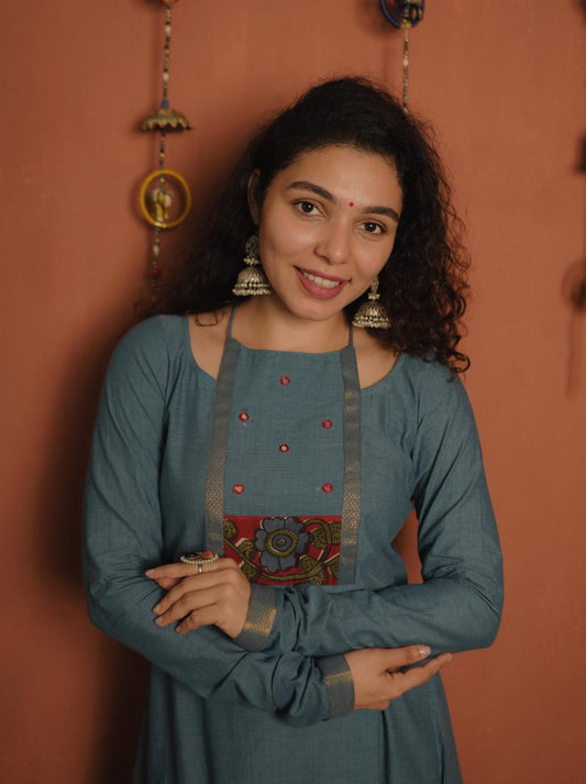 Designer Kurthi (Code - 1899 BK)