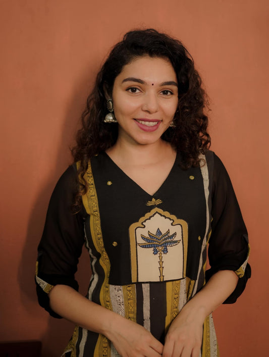 Designer Kurthi (Code-1784 BK)