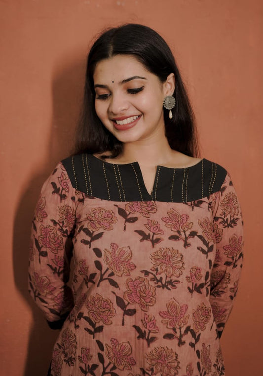 Designer Kurti (Code-1801BK)