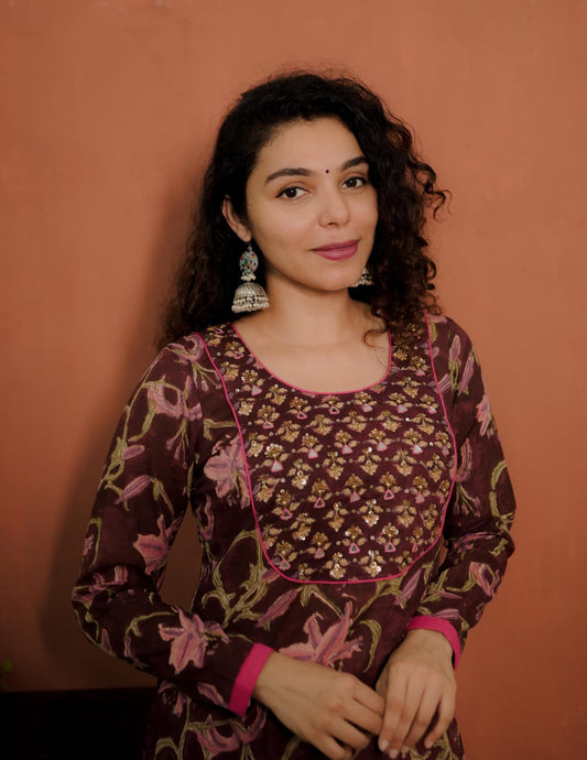 Designer Kurthi (Code-1792BK)