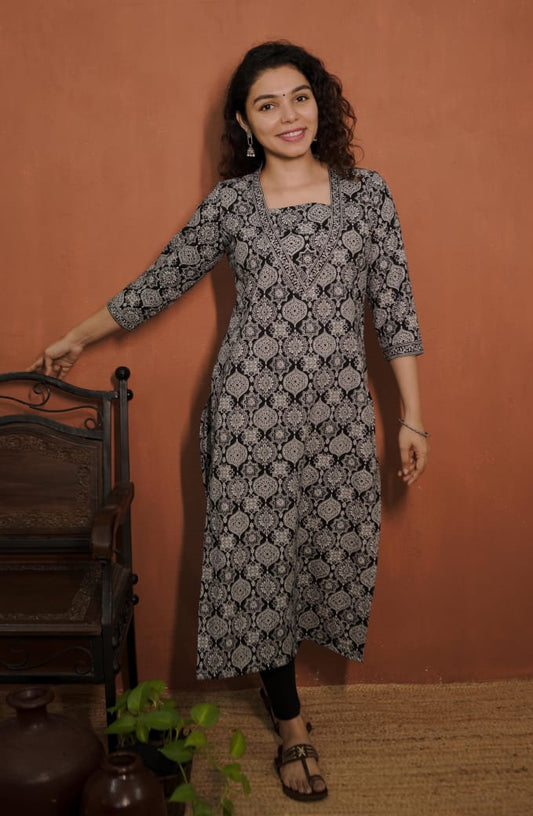 Designer Kurthi (Code-1818 BK)