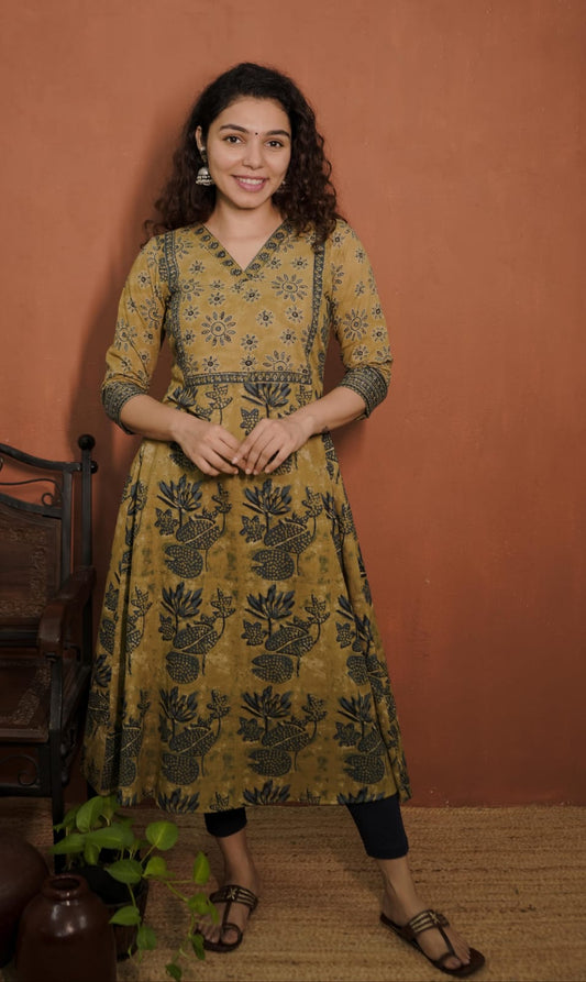 Designer Kurthi (Code - 1824 BK)