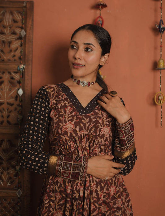 Designer Kurthi (Code - 1911 BK)