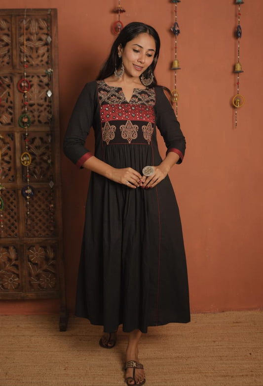 Designer Dress (Code - 1914 BK)