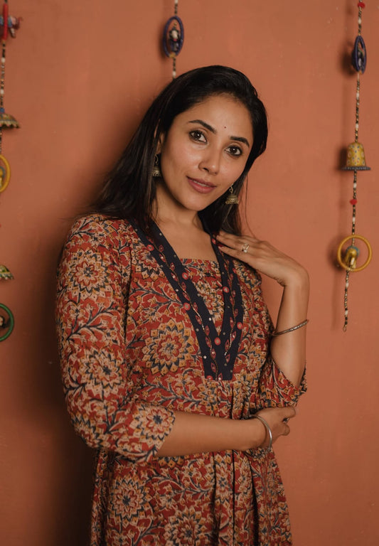 Designer Kurthi (Code - 1920 BK)