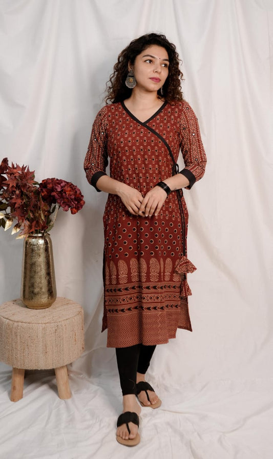 Designer Kurthi(Code-1592 BK)