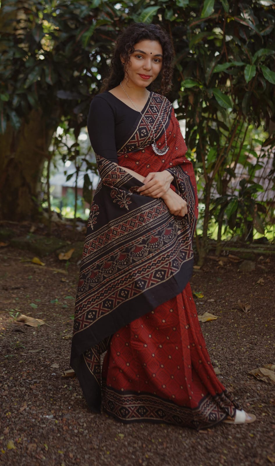 RS .1450/- (50% Off on MRP Rs.2900/-) (M1)