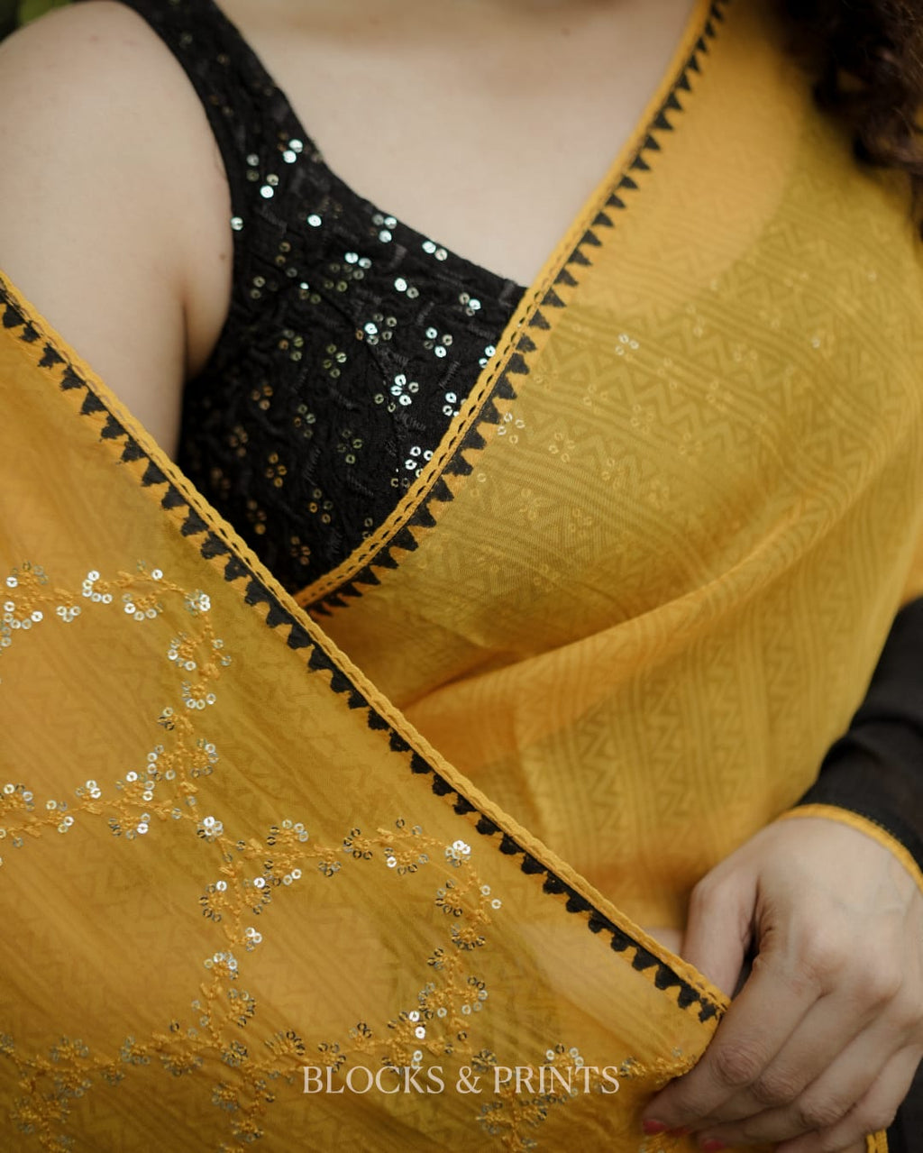 RS .1950/- (50% Off on MRP Rs.3900/-)-(SG70)