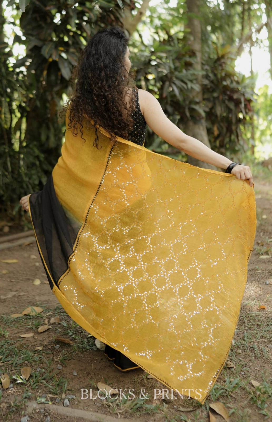 RS .1950/- (50% Off on MRP Rs.3900/-)-(SG70)