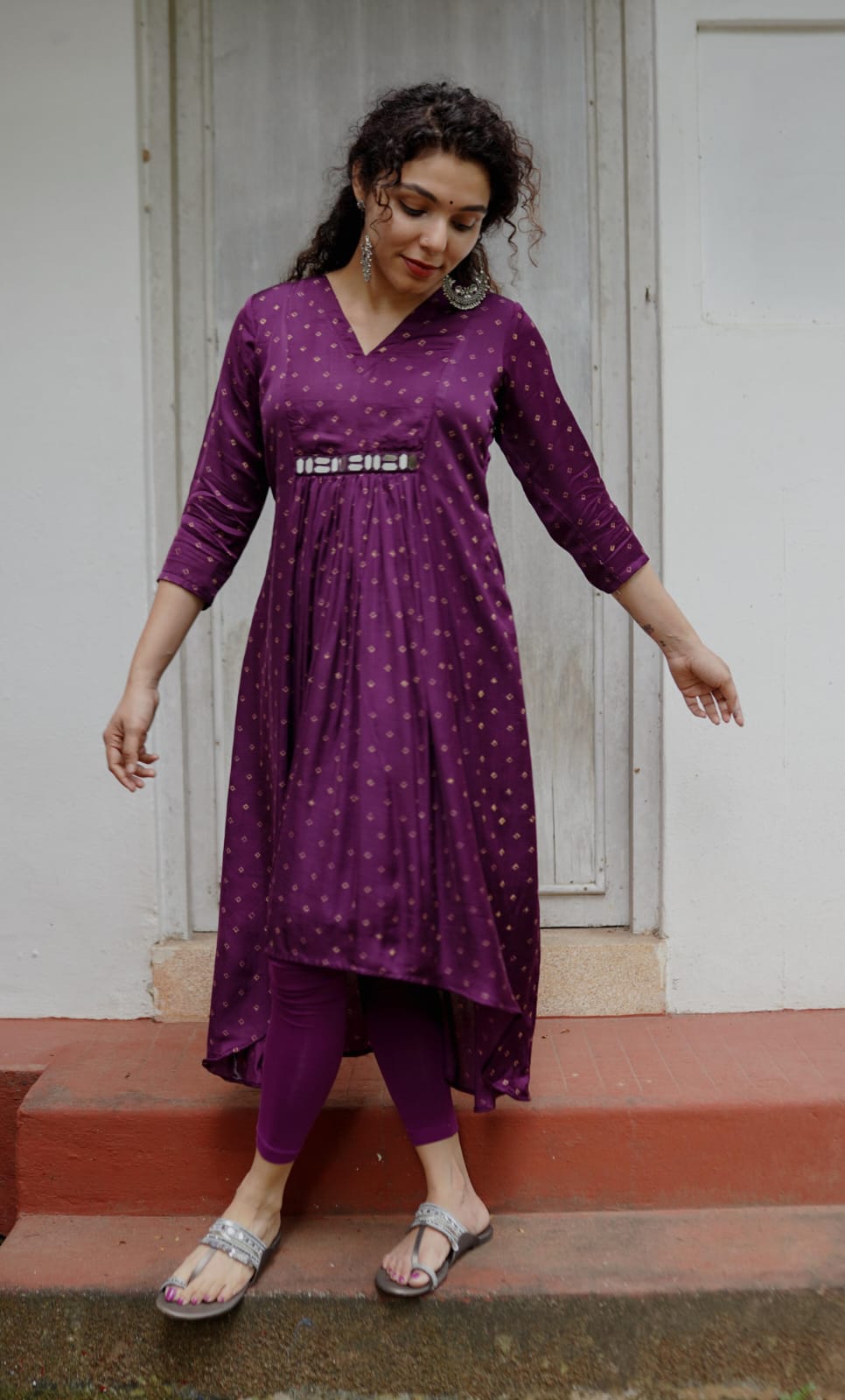 RS.1100/- (50%Off on MRP Rs.2200/-)(code-1209bk)