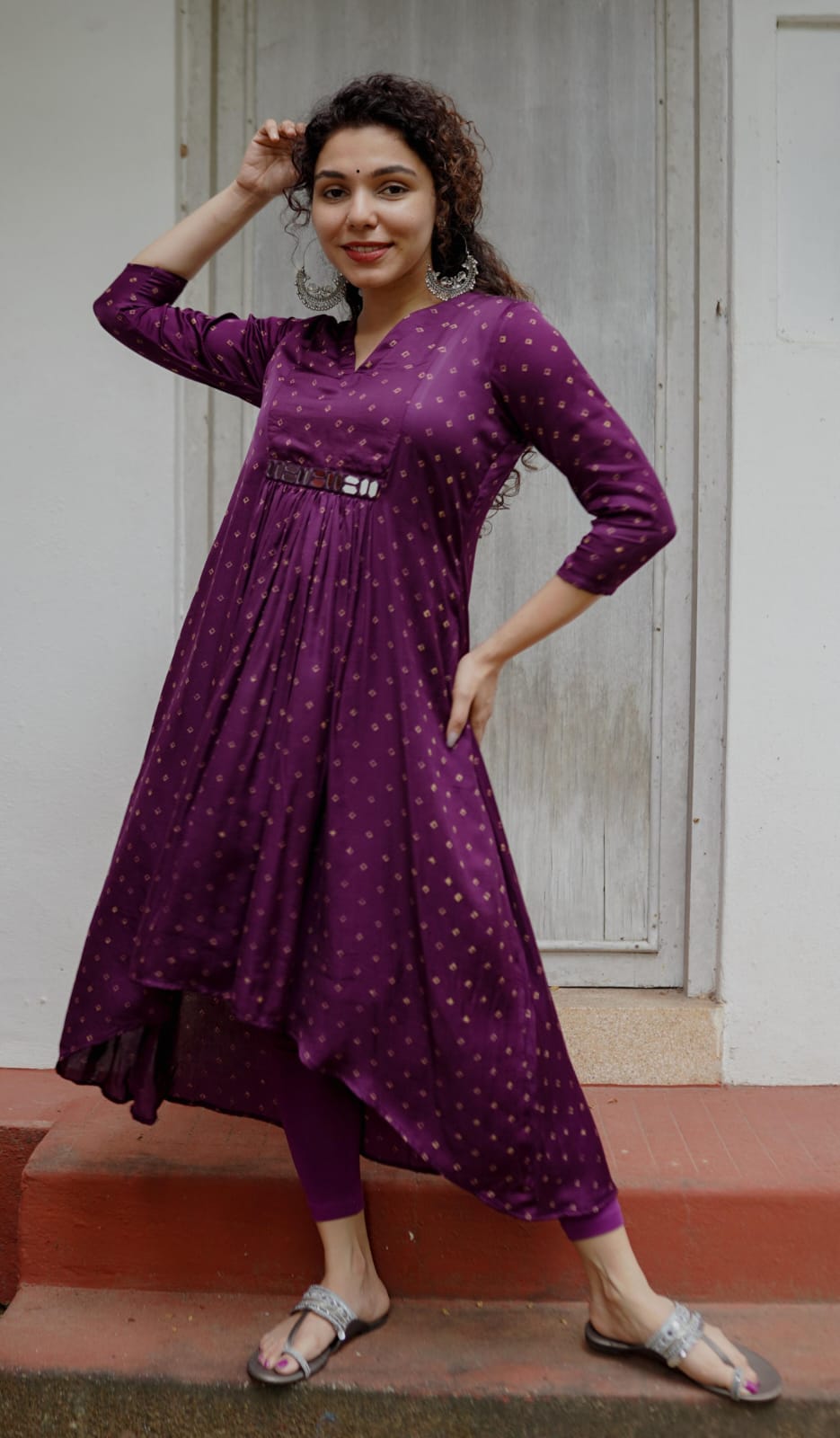 RS.1100/- (50%Off on MRP Rs.2200/-)(code-1209bk)