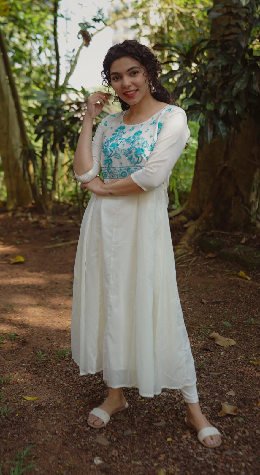 RS.600/- (50% Off on MRP Rs.1200/-) (code-1194bk)