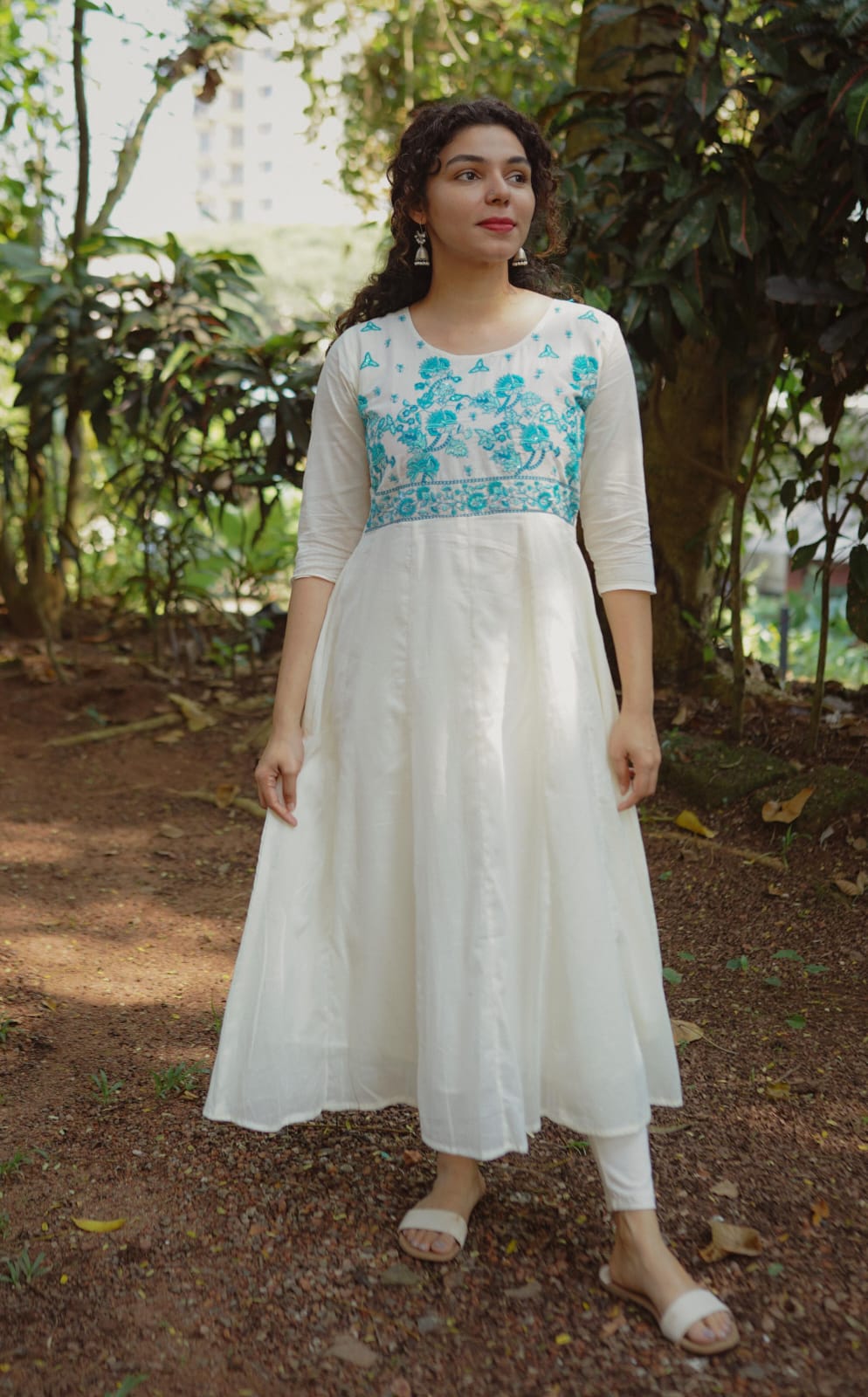 RS.600/- (50% Off on MRP Rs.1200/-) (code-1194bk)
