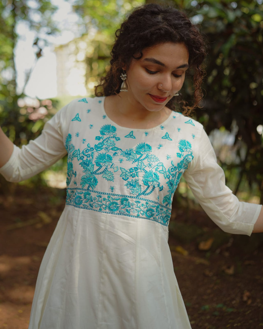 RS.600/- (50% Off on MRP Rs.1200/-) (code-1194bk)