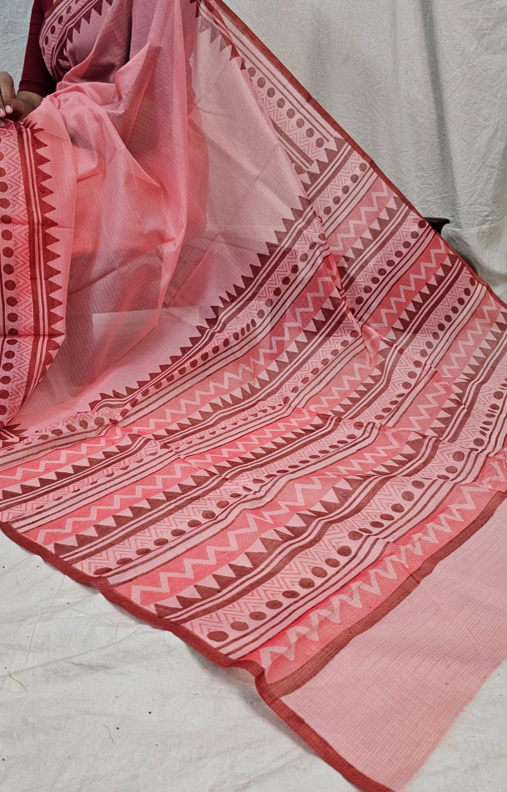 RS.534/- (70% Off on MRP Rs.1780/-)( DS-423)