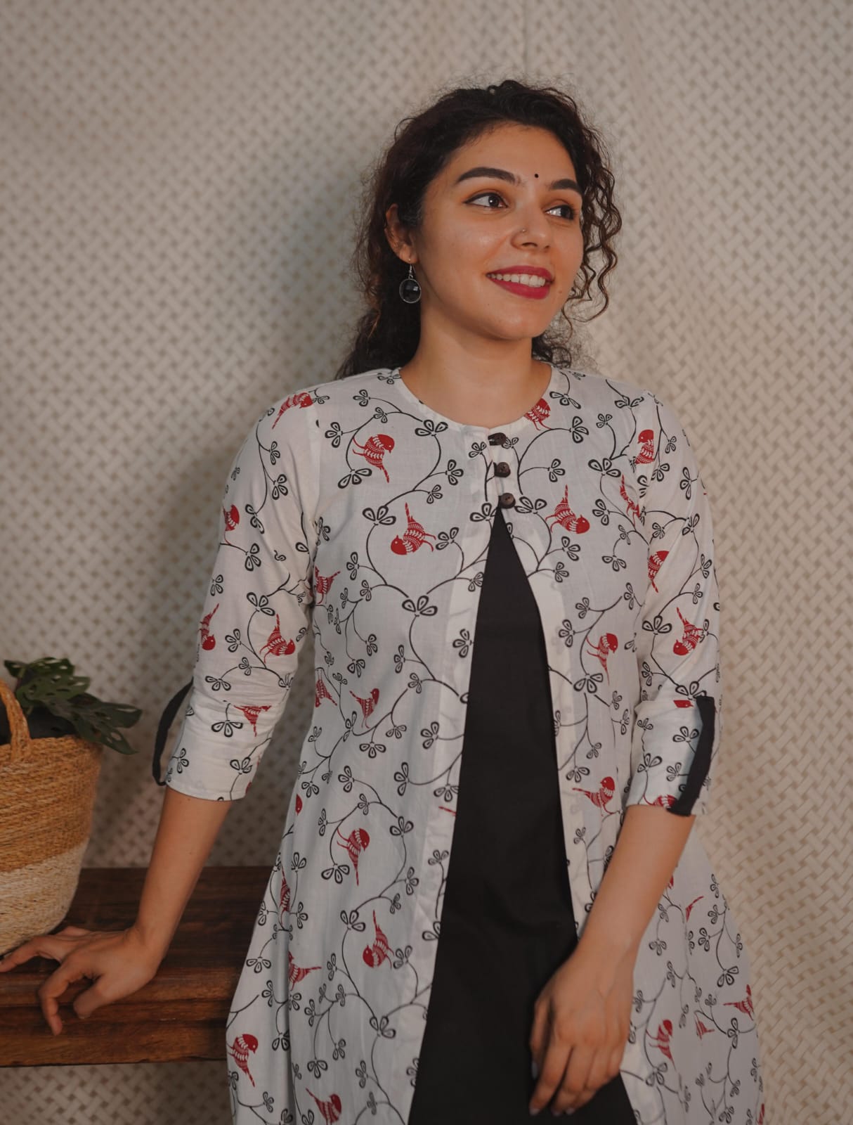 RS.750/- (50%Off on MRP Rs.1500/-) (code- 1354bk)