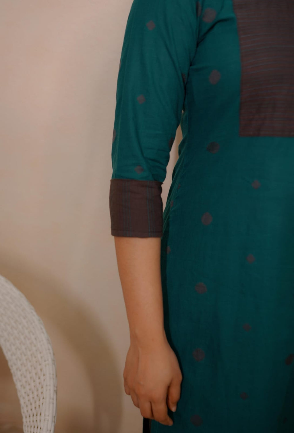RS.750/- (50% Off on MRP Rs.1500/-) (Code- 1665 BK)