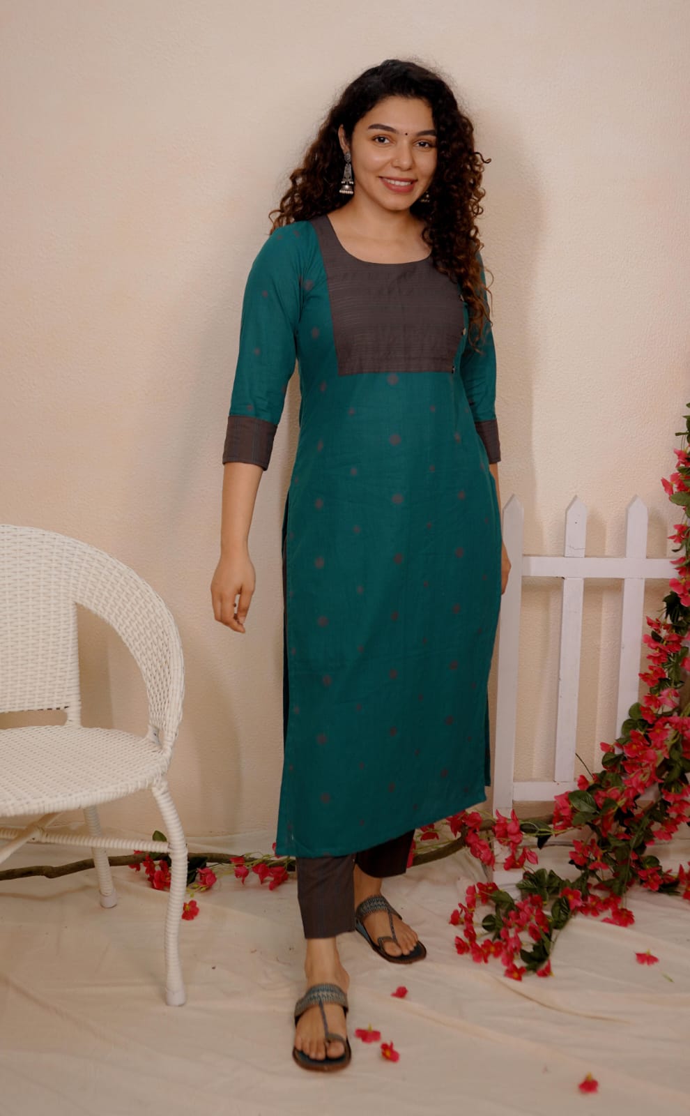 RS.750/- (50% Off on MRP Rs.1500/-) (Code- 1665 BK)