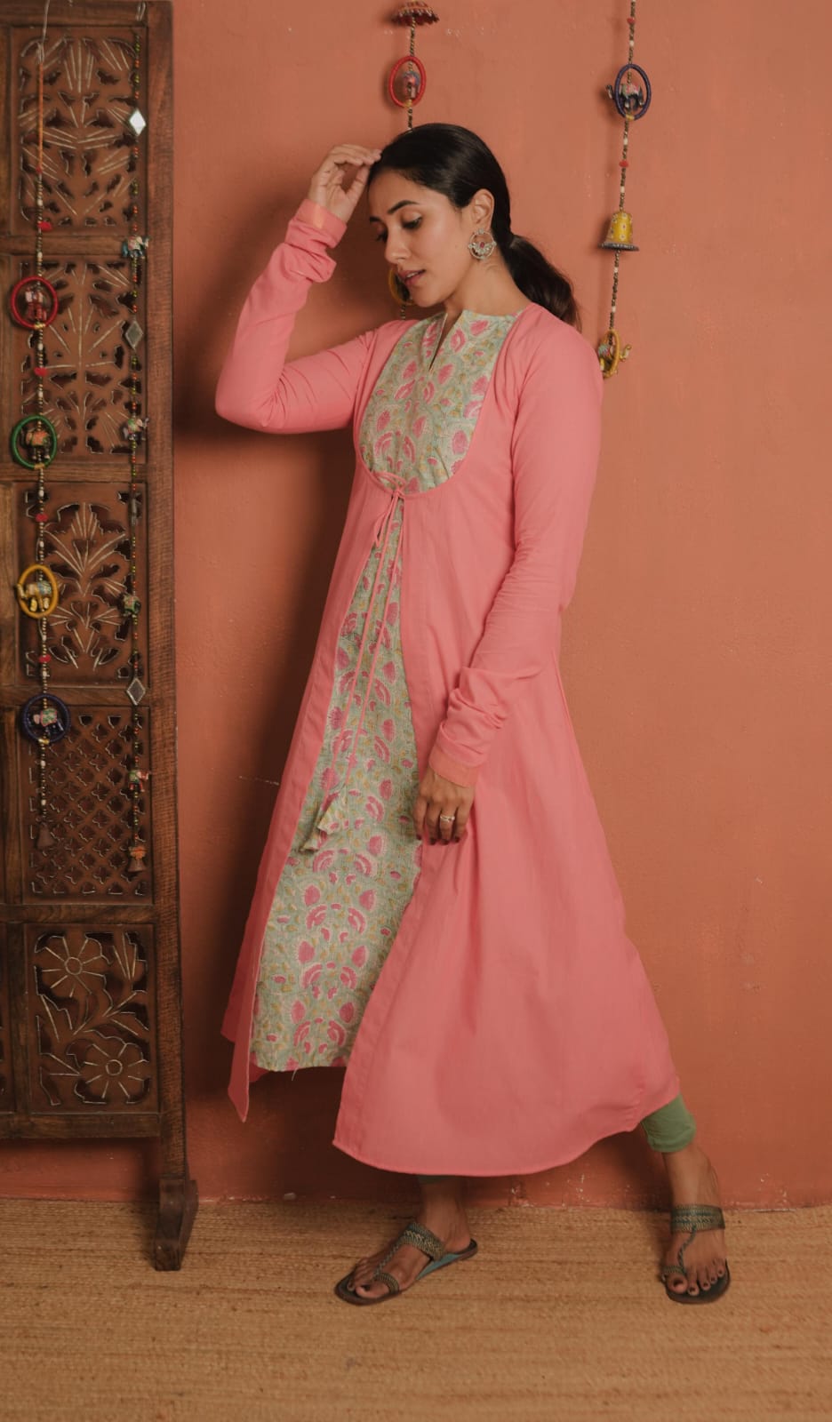 RS.900/- (50%Off on MRP Rs.1800/-) (Code - 1906 BK)