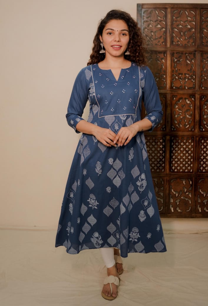 RS .600/- (50% Off on MRP Rs.1200/-)(Code-1766 BK)