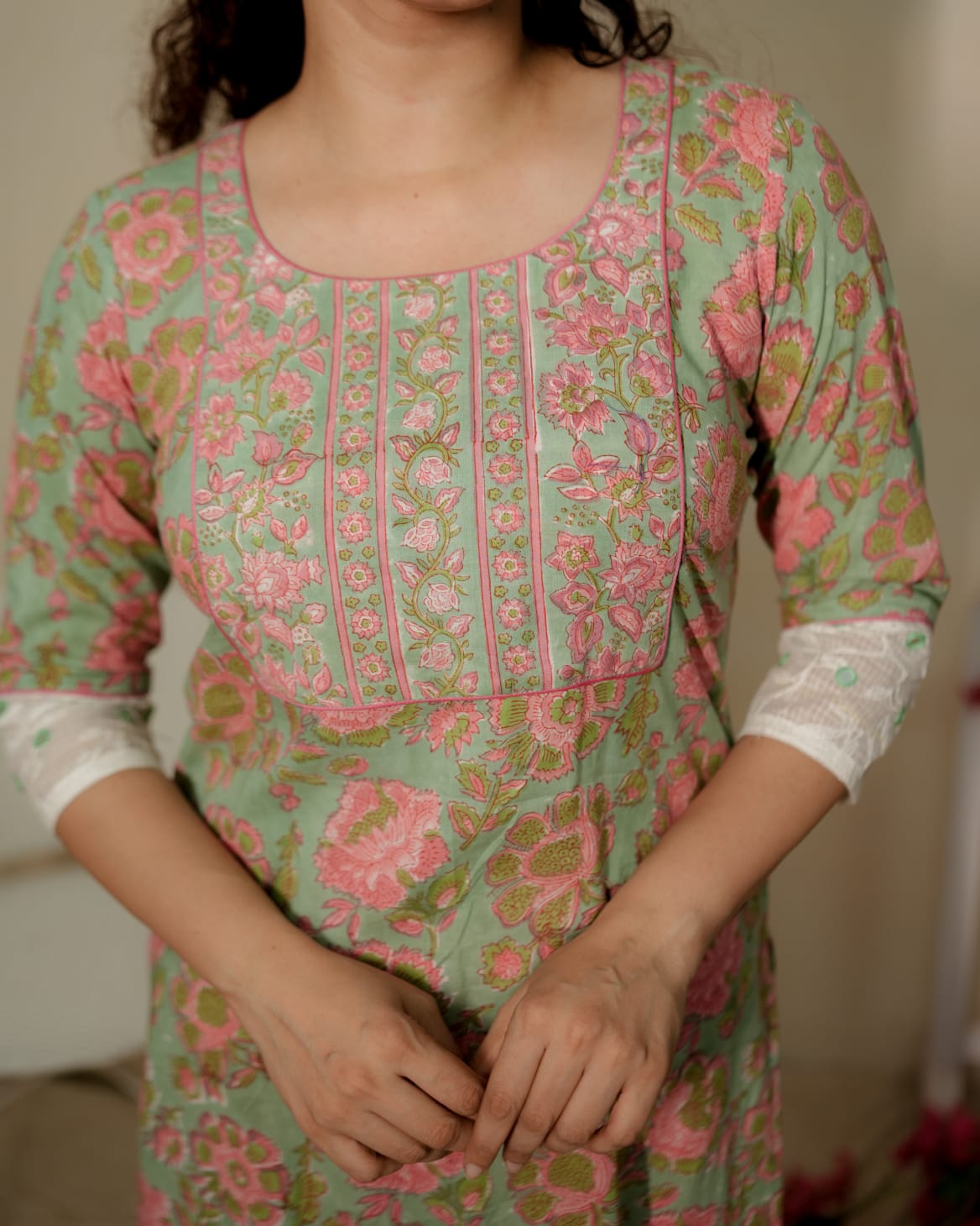 RS .600/- (50% Off on MRP Rs.1200/-) (Code-1709 BK)
