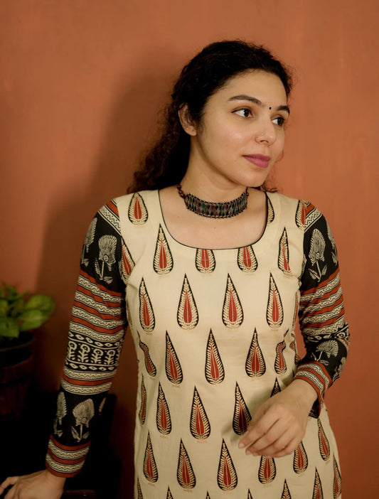 Designer Kurthi (Code-1704 BK)