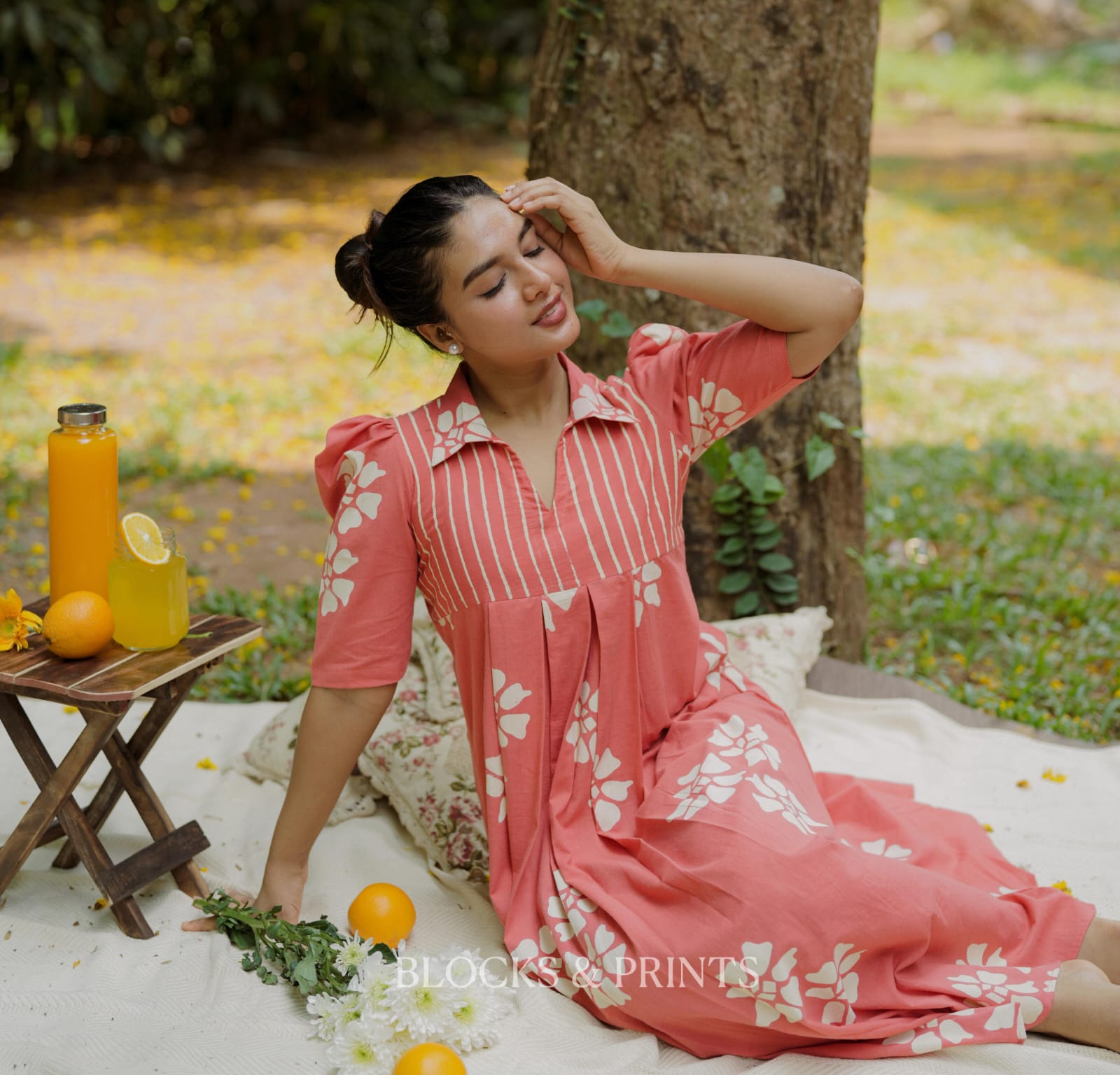 RS.700/- (50%Off on MRP Rs.1400/-) (Code - 2099 BK)