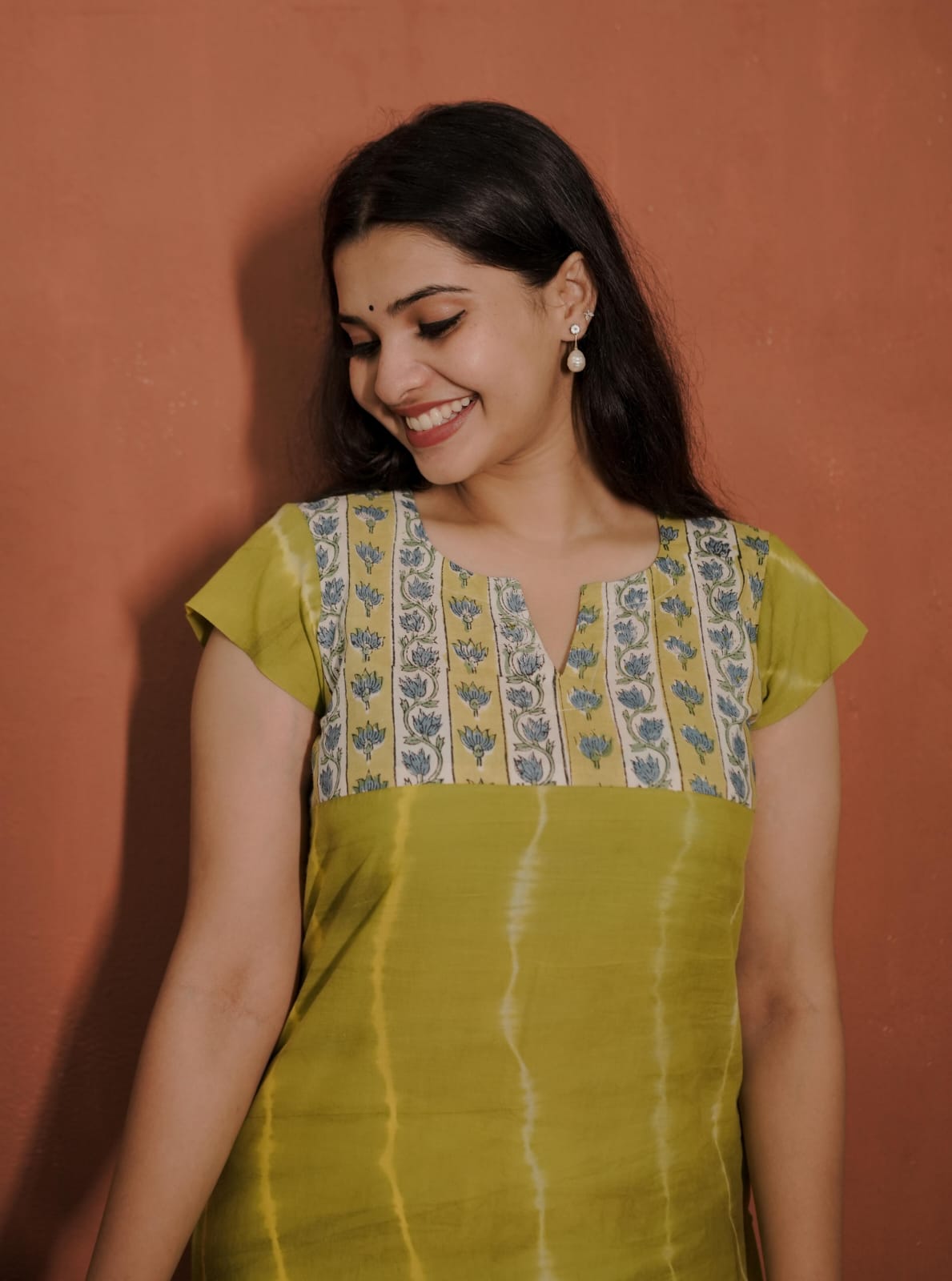 RS.490/- (50%Off on MRP Rs.980/-) (Code-1798 BK)
