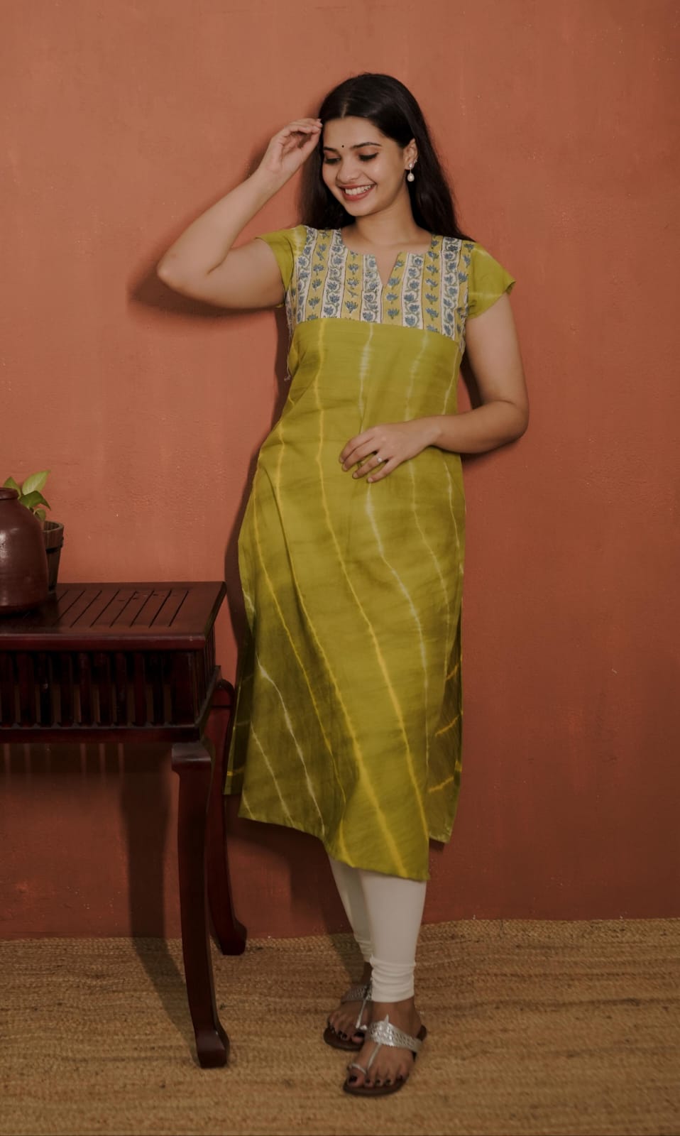 RS.490/- (50%Off on MRP Rs.980/-) (Code-1798 BK)
