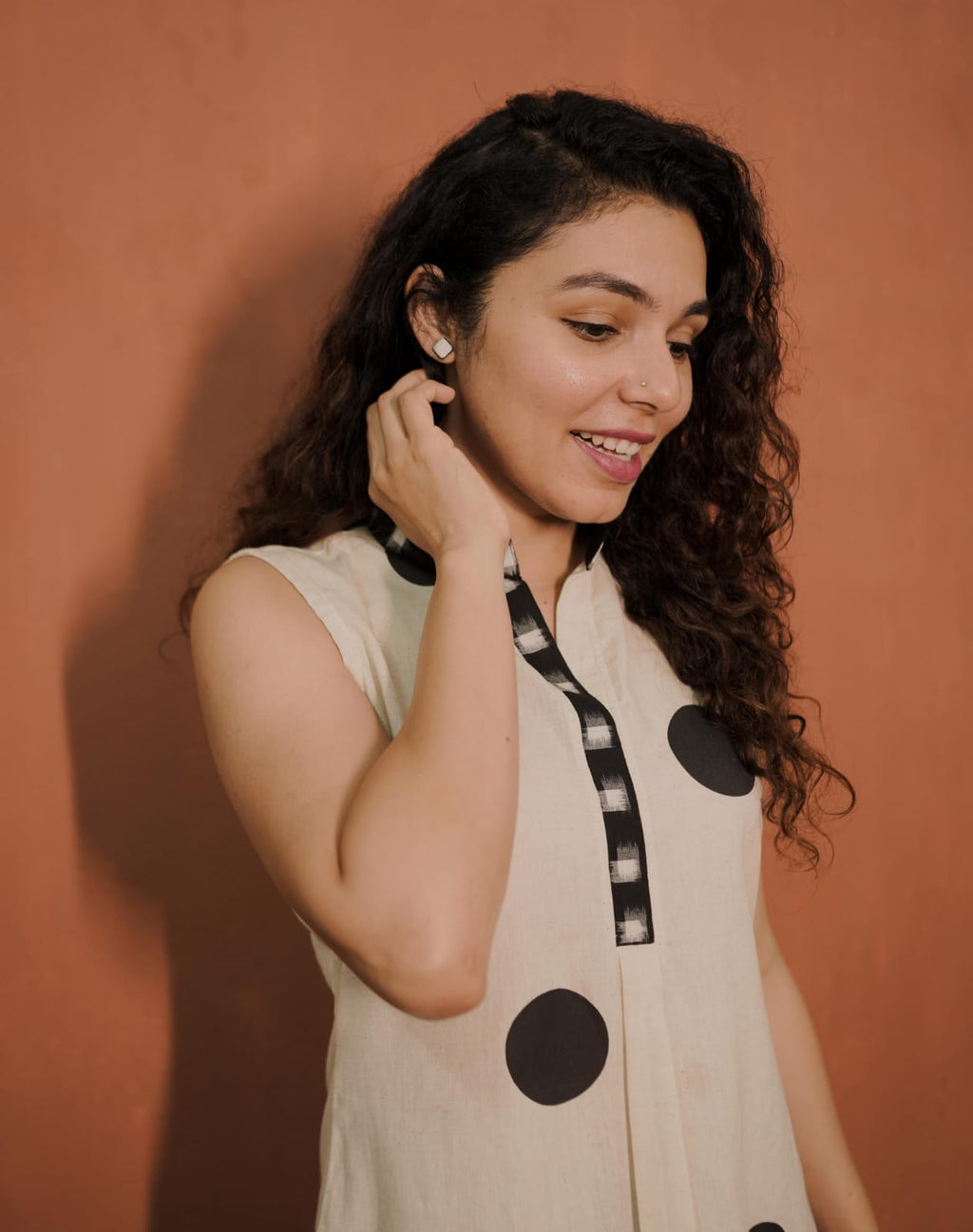 RS.425/- (50%Off on MRP Rs.850/-) (Code -1812 BK)