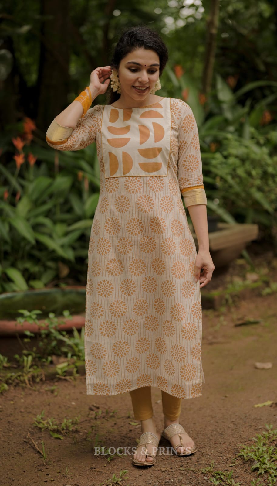 Designer Kurthi (Code-1841 BK)