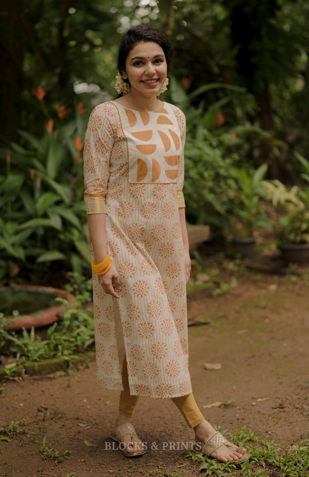 Designer Kurthi (Code-1841 BK)