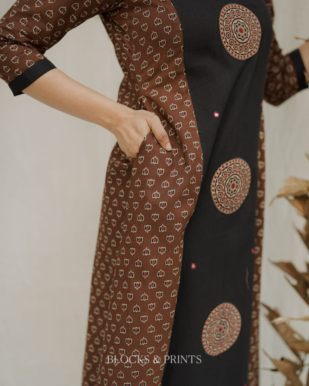 Designer Kurthi (Code - 2075 BK)