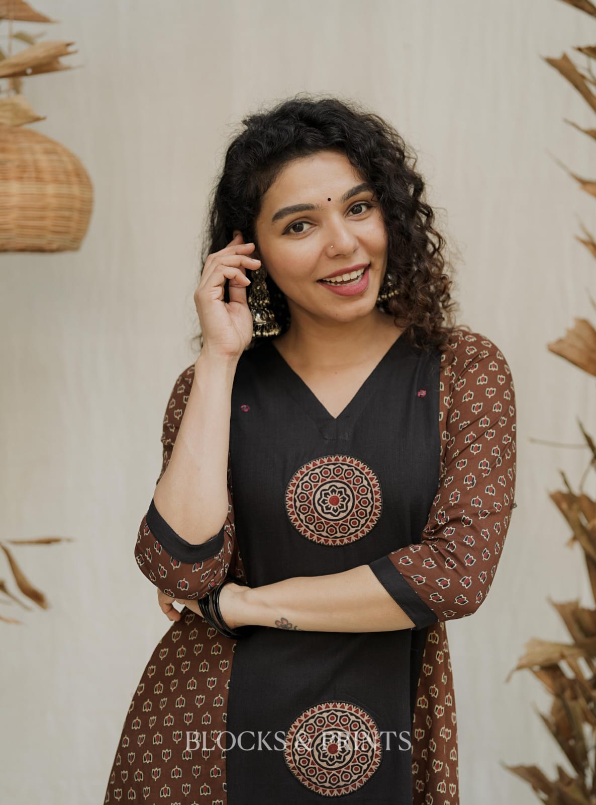 Designer Kurthi (Code - 2075 BK)
