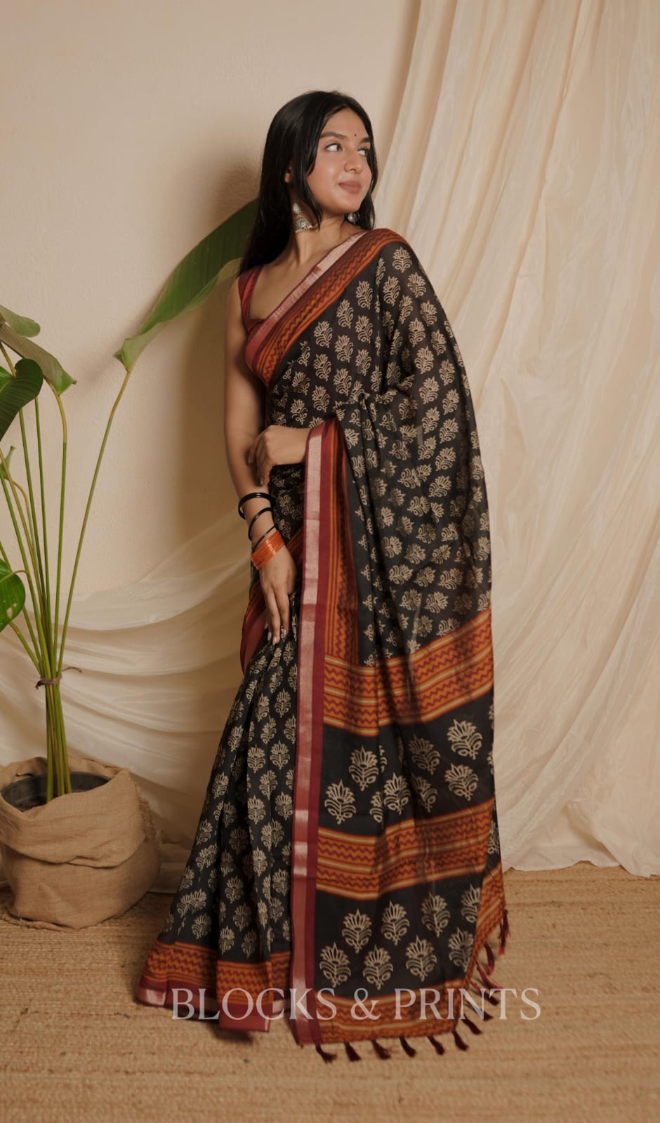 Silk Saree (Code - 124 SS)