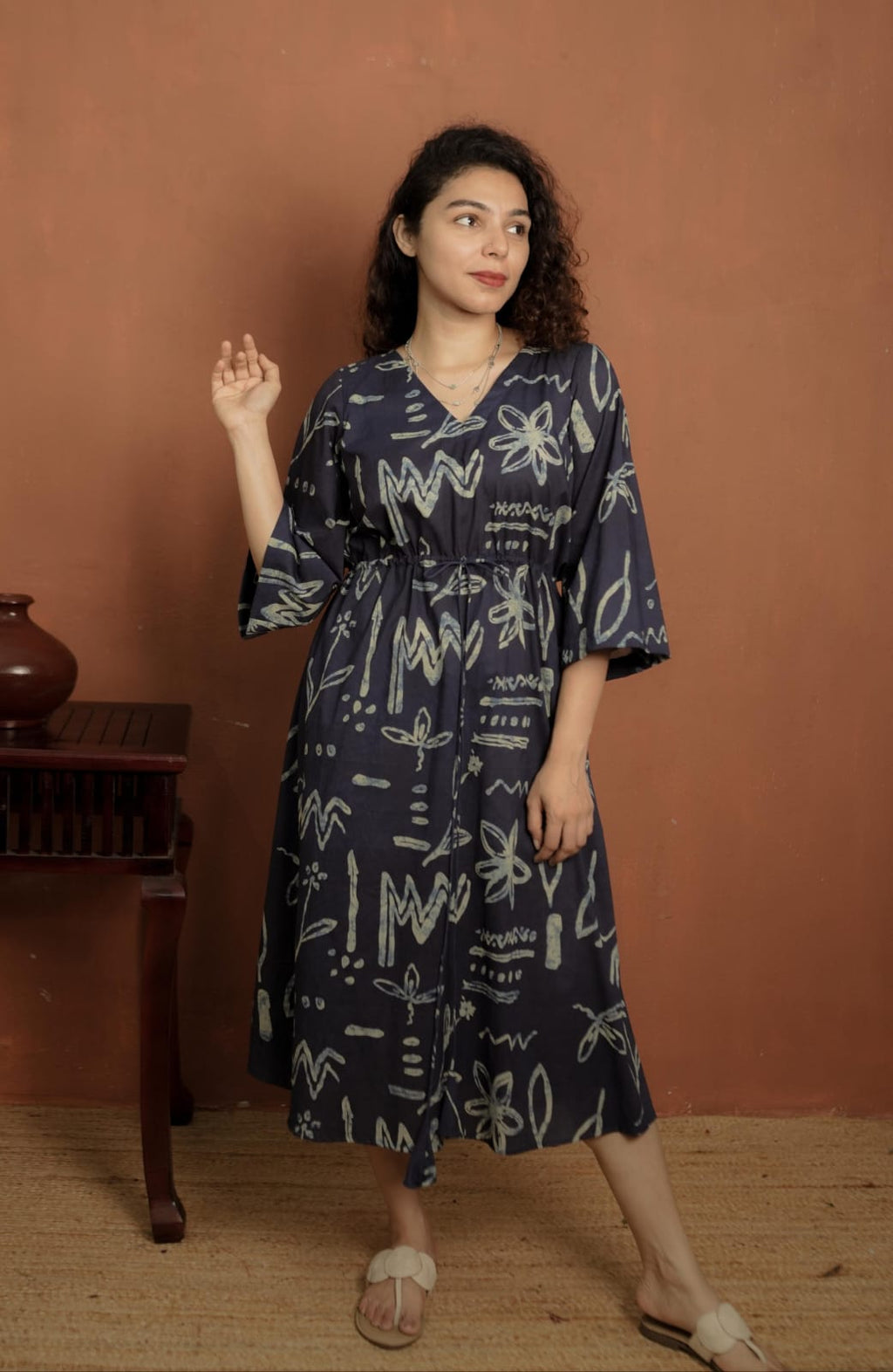 RS .550/- (50% Off on MRP Rs.1100/-) (Code - 1872BK)