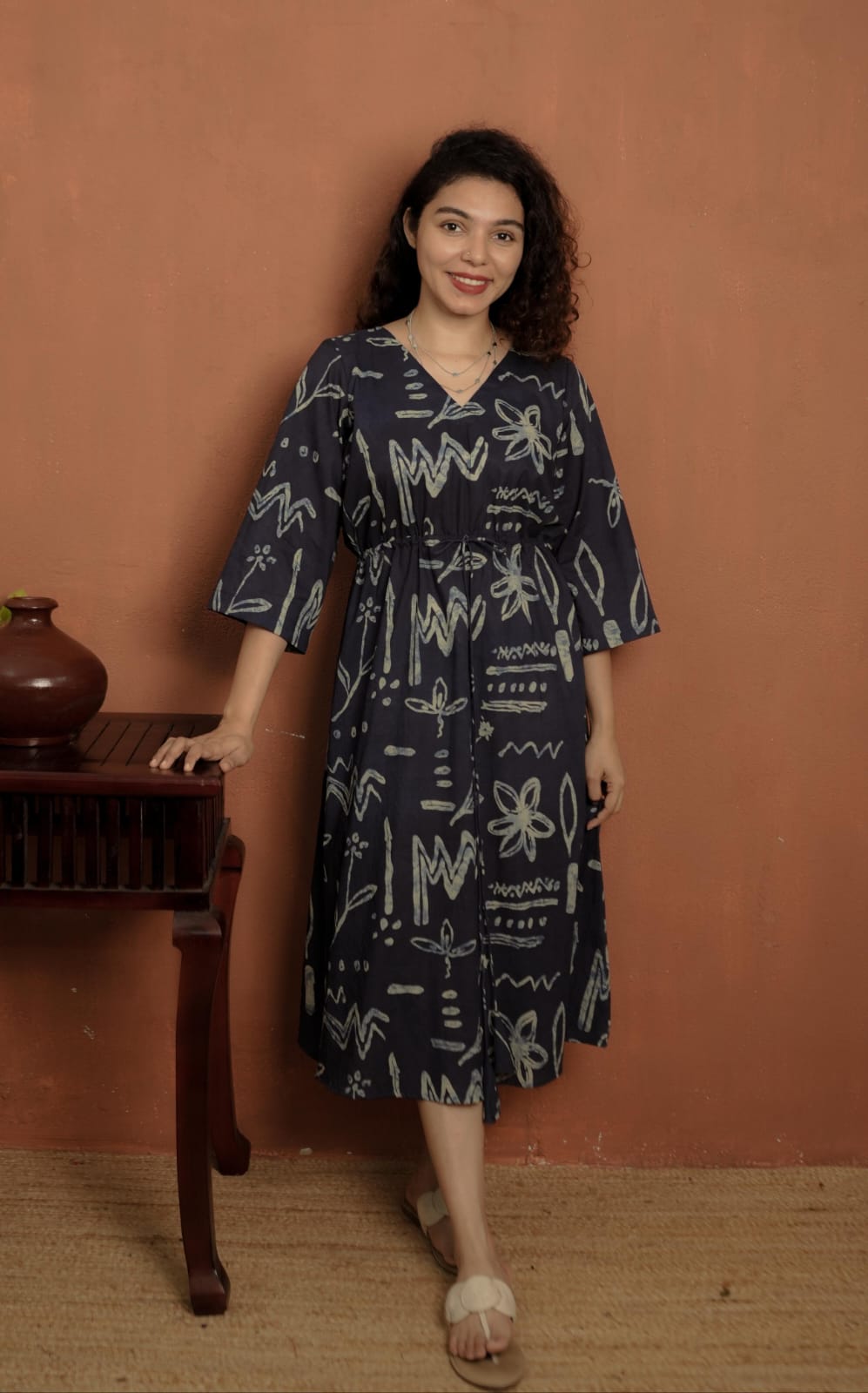 RS .550/- (50% Off on MRP Rs.1100/-) (Code - 1872BK)