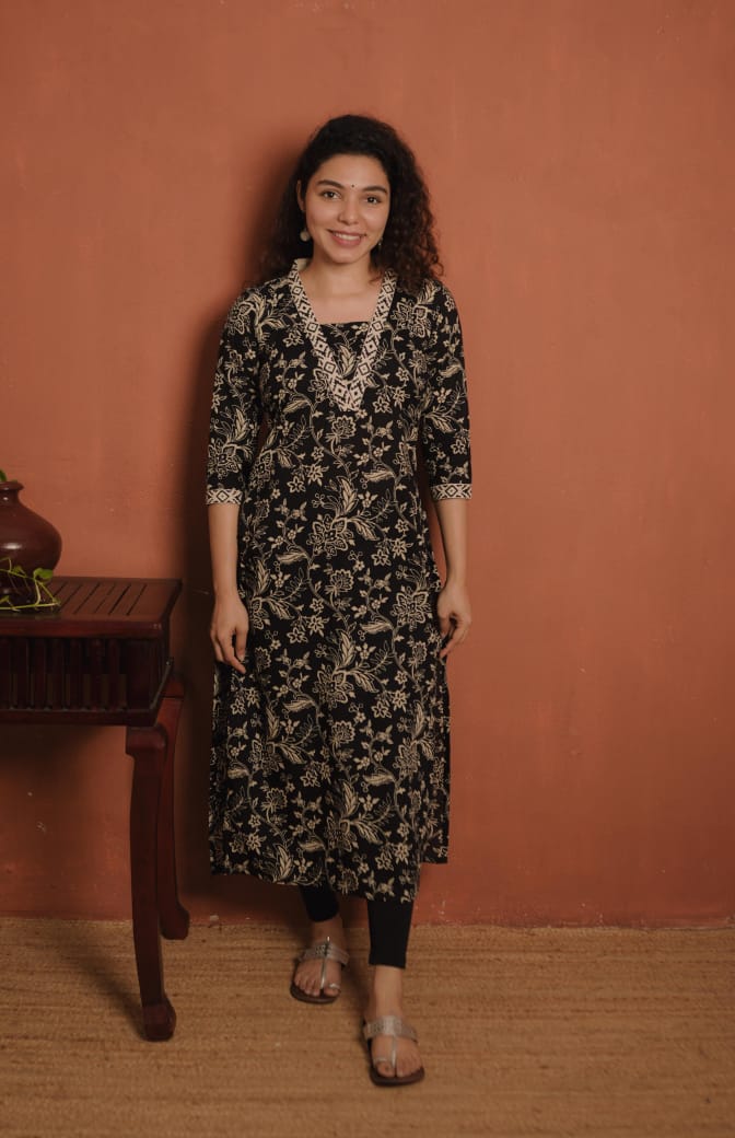 RS .440/- (50% Off on MRP Rs.880/-) (Code - 1925 BK)