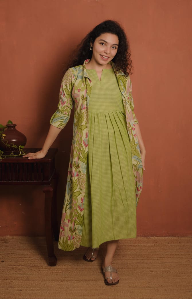 RS .750/- (50% Off on MRP Rs.1500/-) (Code - 1930 BK)