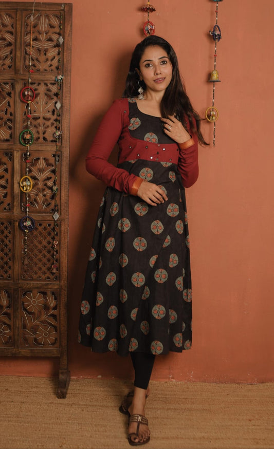 Designer Kurthi (Code - 1918 BK)
