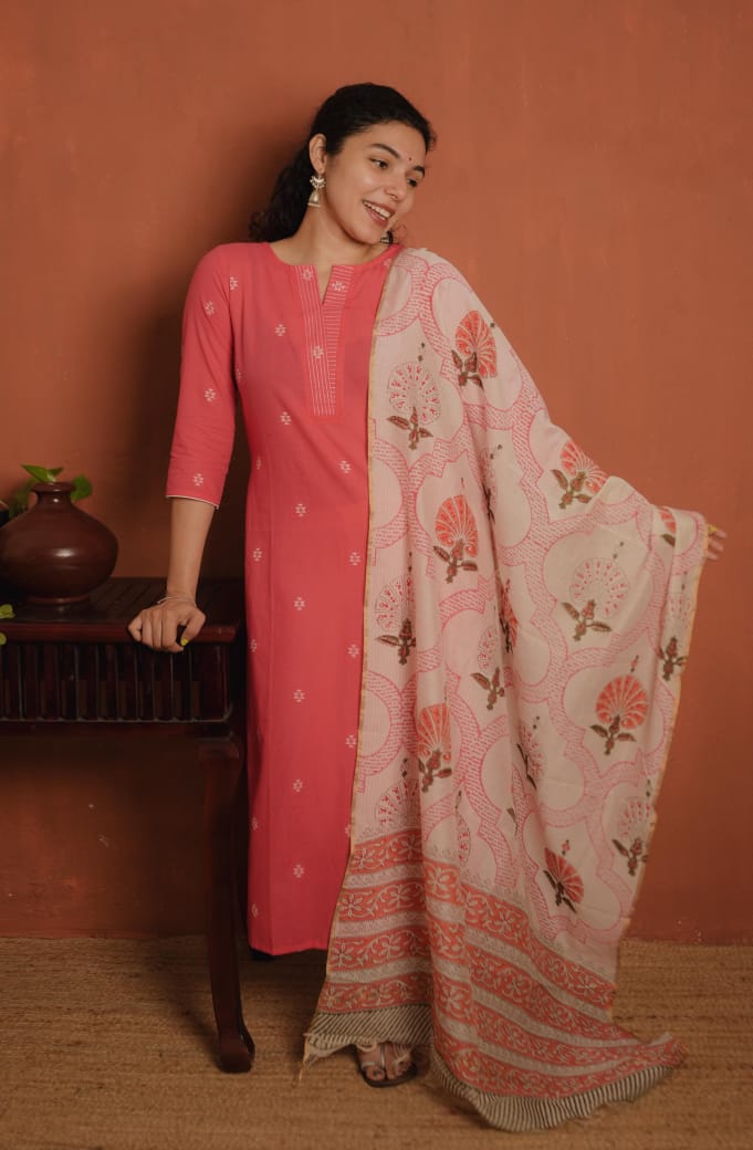 RS.750/- (50%Off on MRP Rs.1500/-) (Code - 1937 BK)