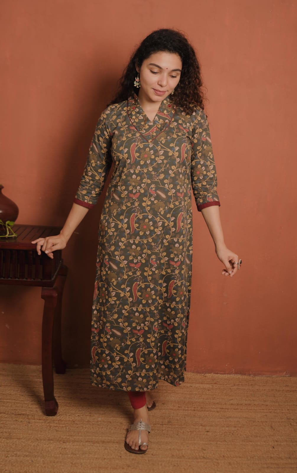 RS.750/- (50%Off on MRP Rs.1500/-) (Code - 1931 BK)