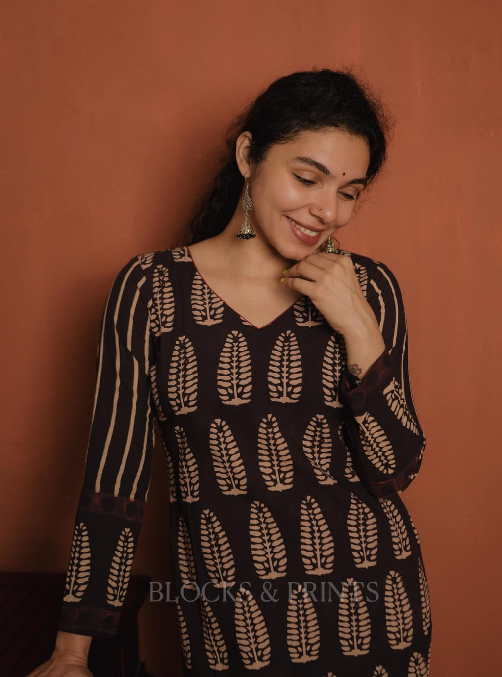 RS.700/- (50%Off on MRP Rs.1400/-)(Code - 1960 BK)