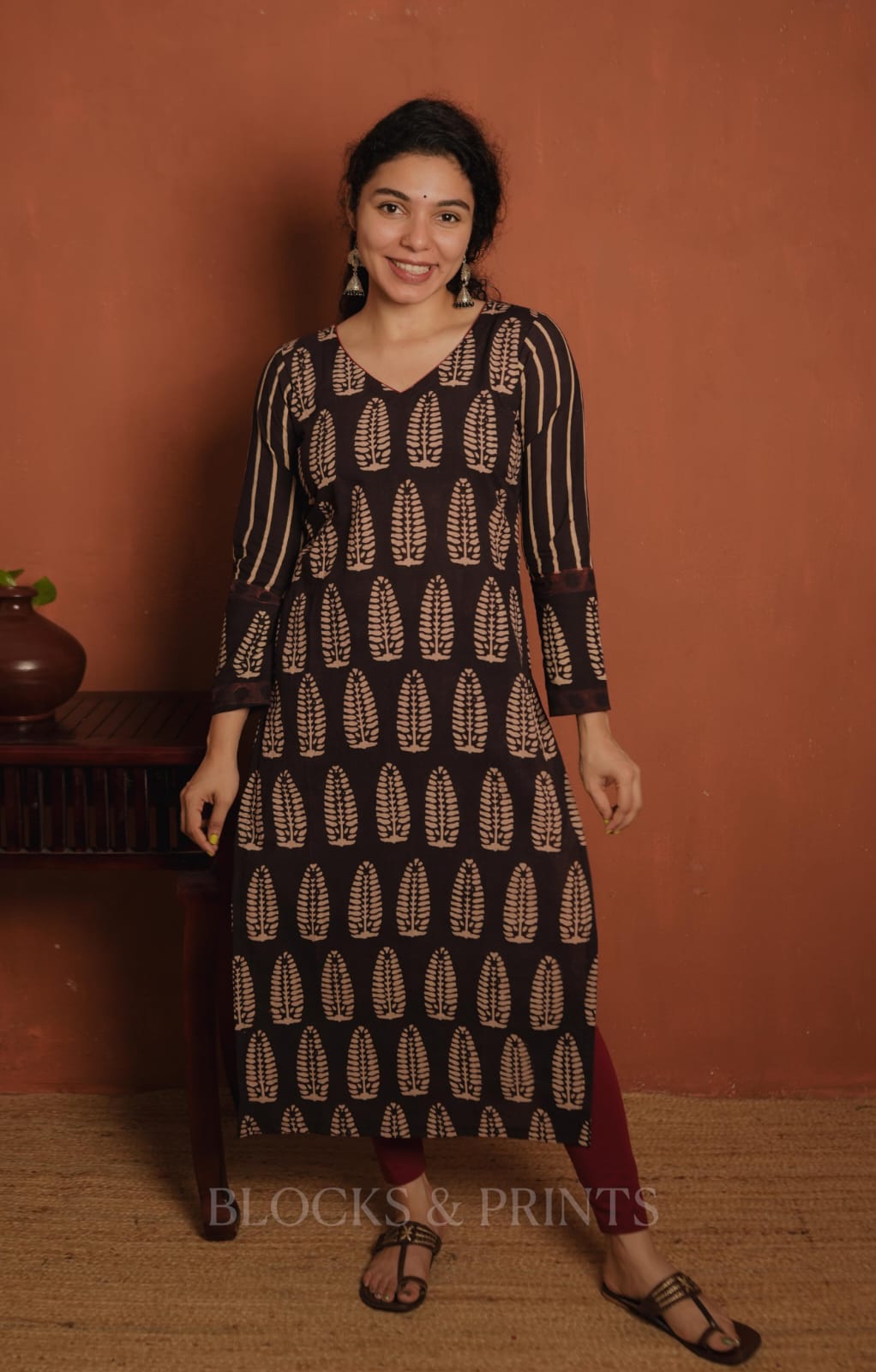 RS.700/- (50%Off on MRP Rs.1400/-)(Code - 1960 BK)