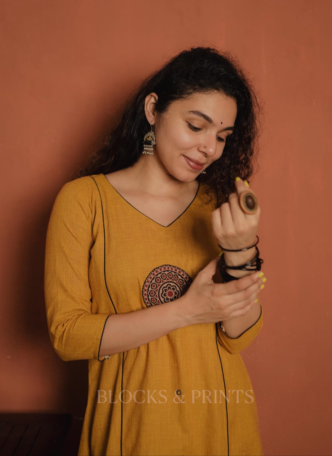 RS.600/- (50%Off on MRP Rs.1200/-) (Code - 1935 BK)