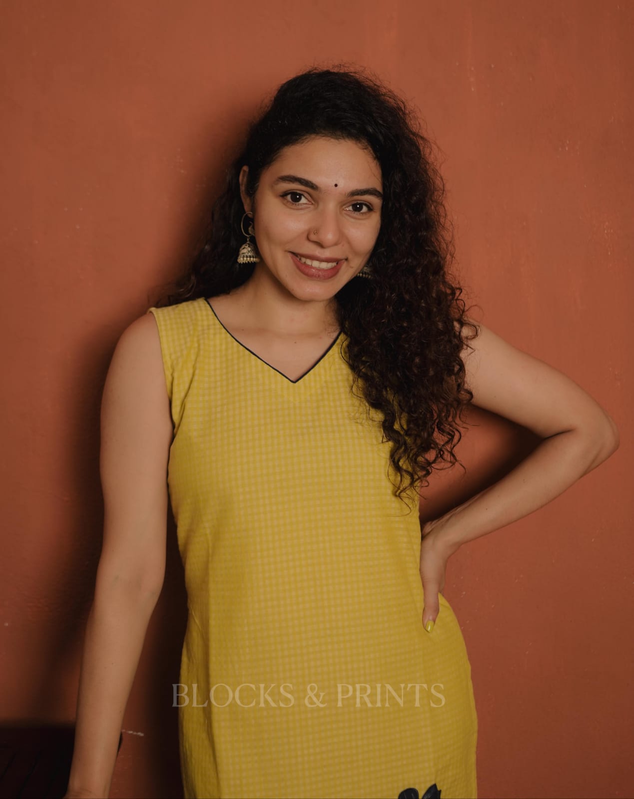 RS.600/- (50%Off on MRP Rs.1200/-) (Code - 1947 BK)