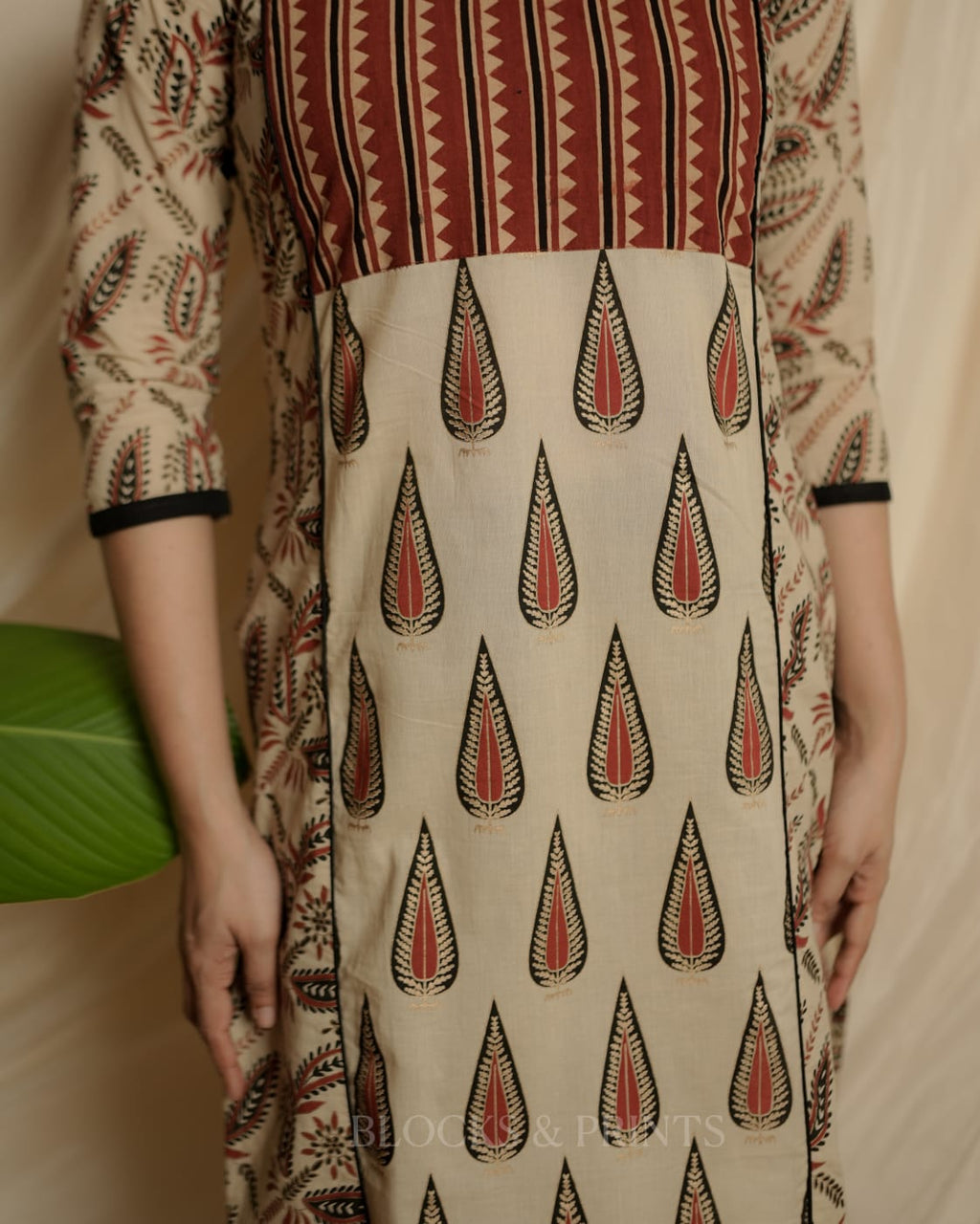 RS.550/- (50%Off on MRP Rs.1100/-) (Code - 1968 BK)