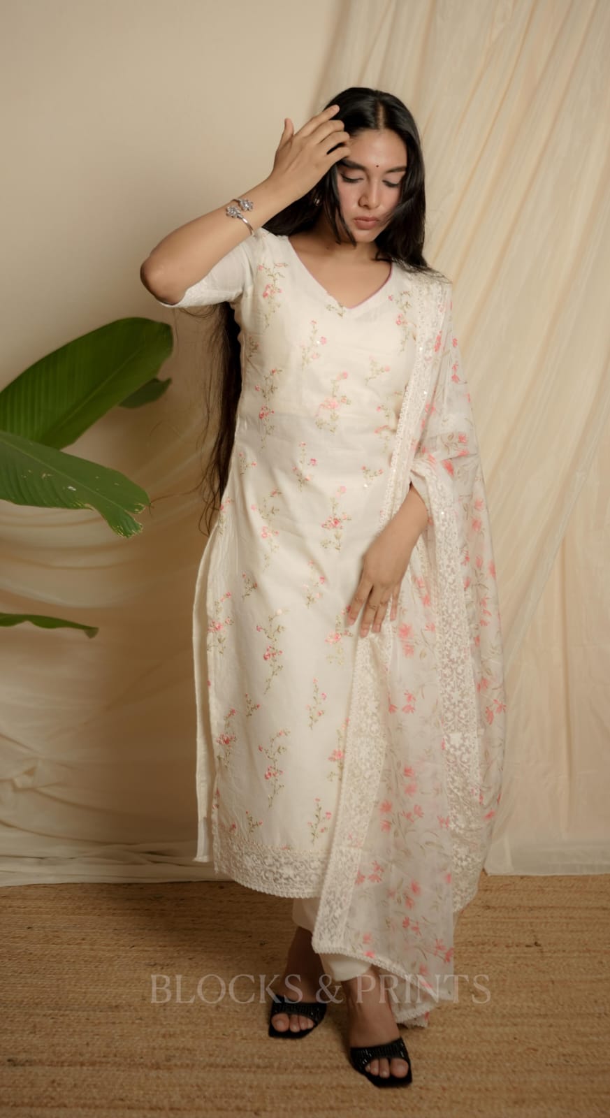 RS.900/- (50%Off on MRP Rs.1800/-) (Code - 1963 BK)